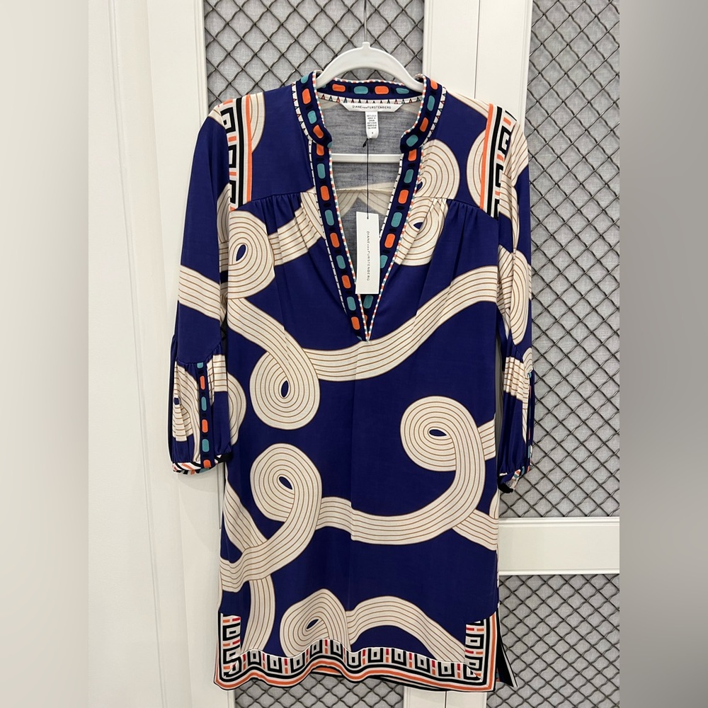Diane Von Furstenberg dress size 8 NWT